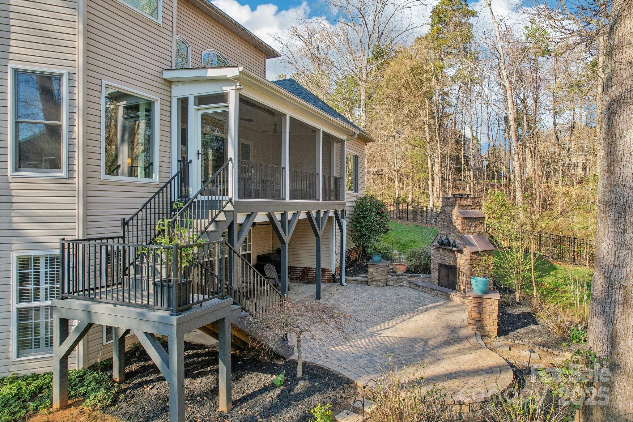 Laurel Park - Residential