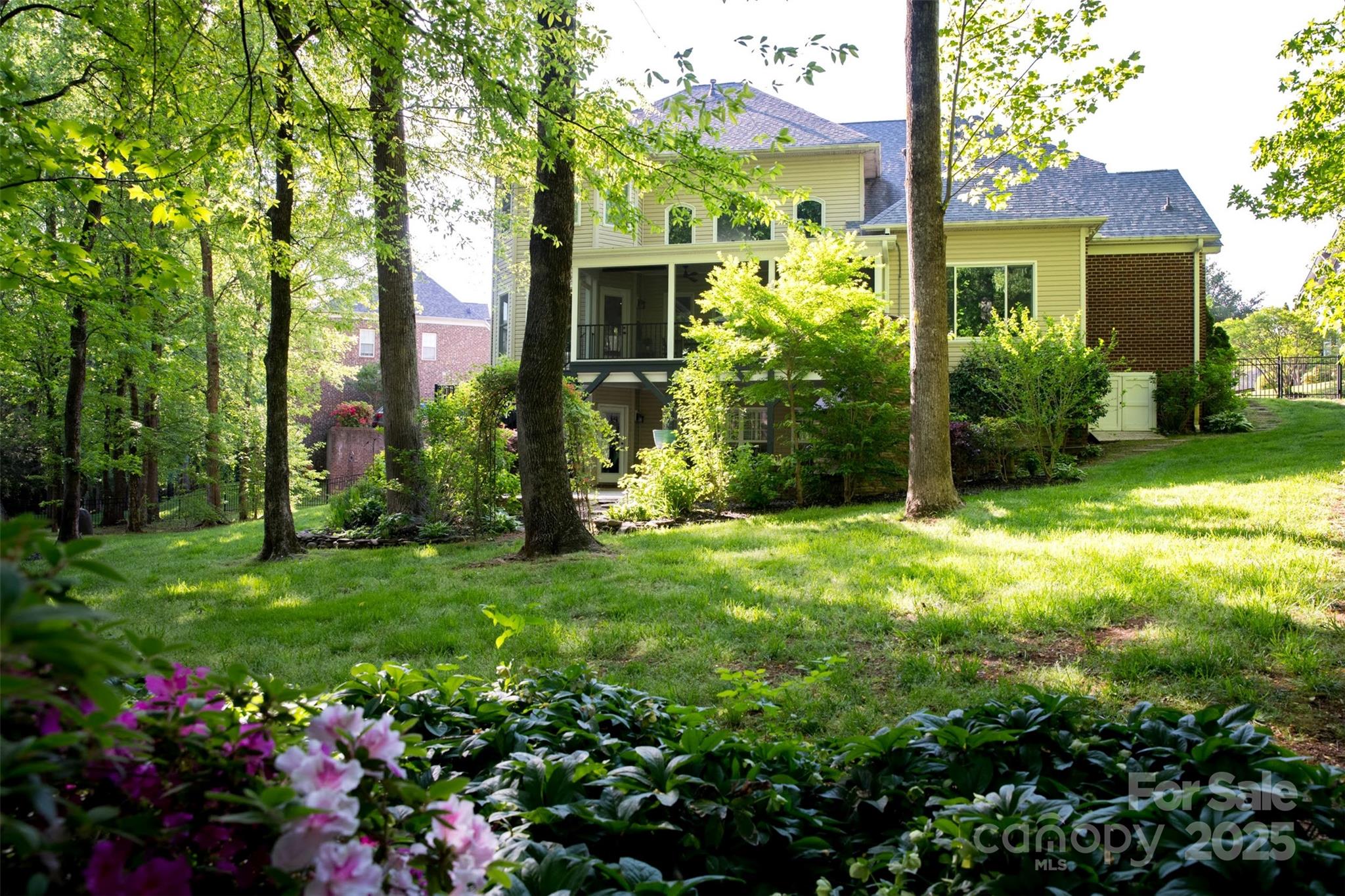 Laurel Park - Residential