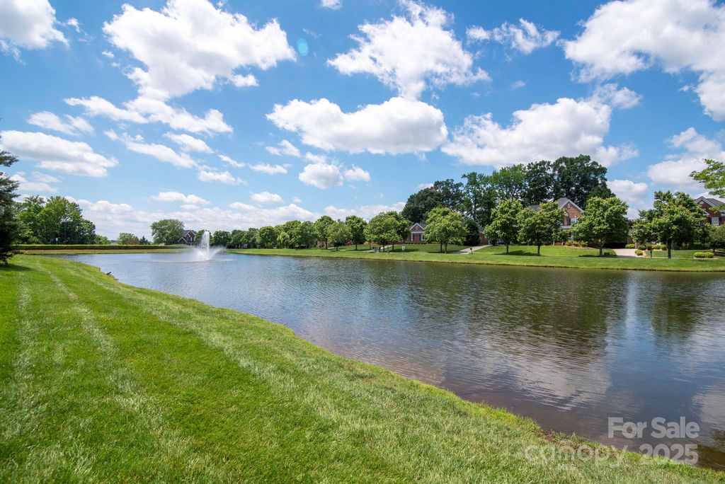 listing image 44