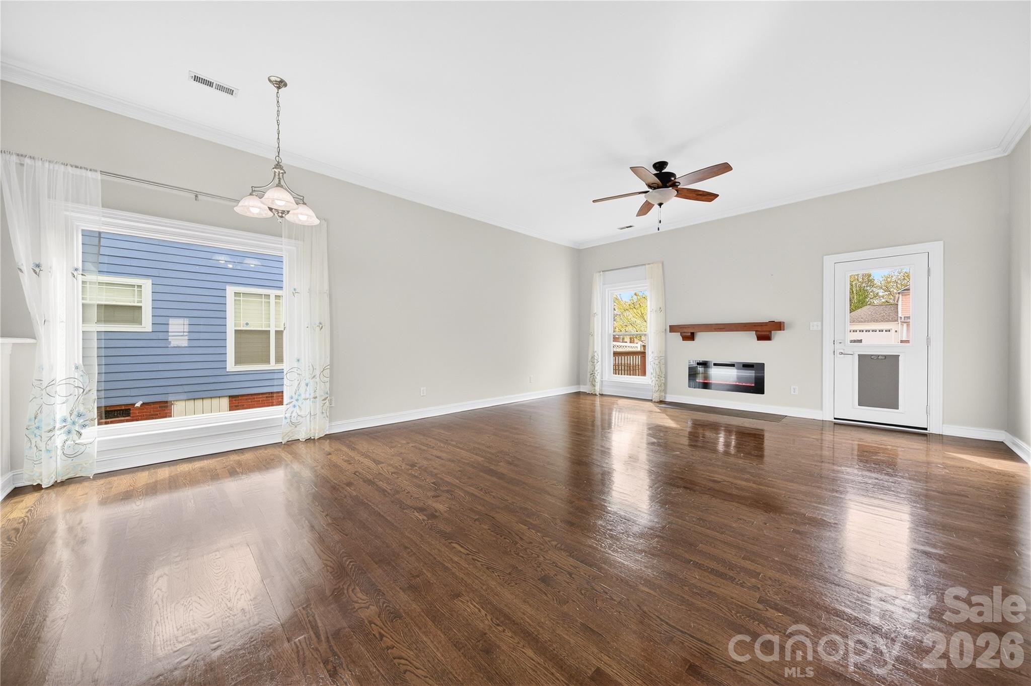 Mckenzie Place - Residential