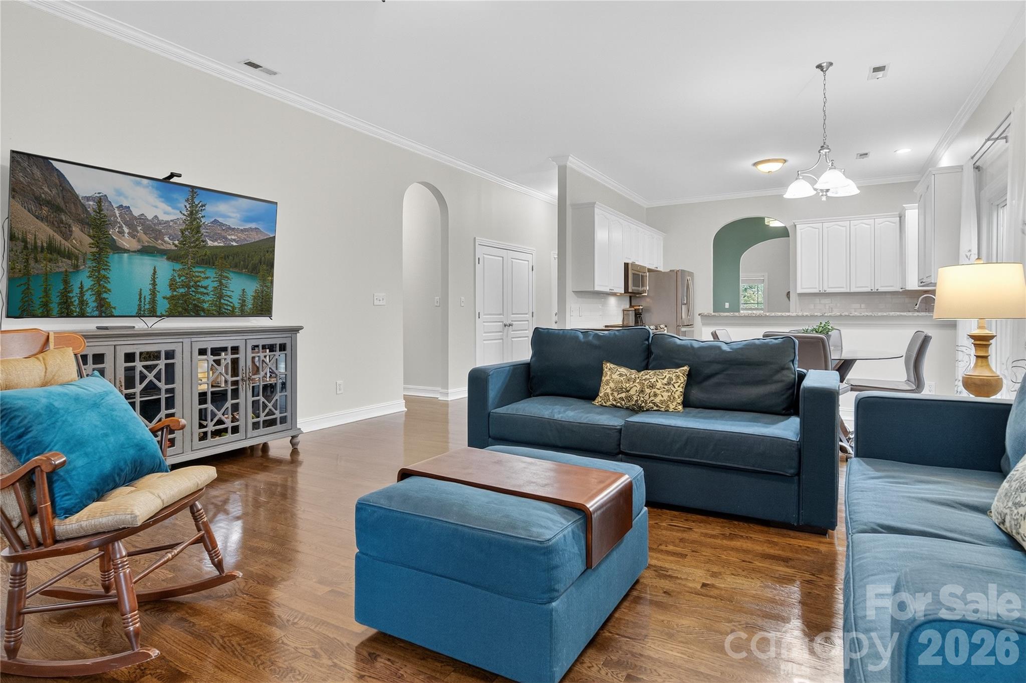 Mckenzie Place - Residential