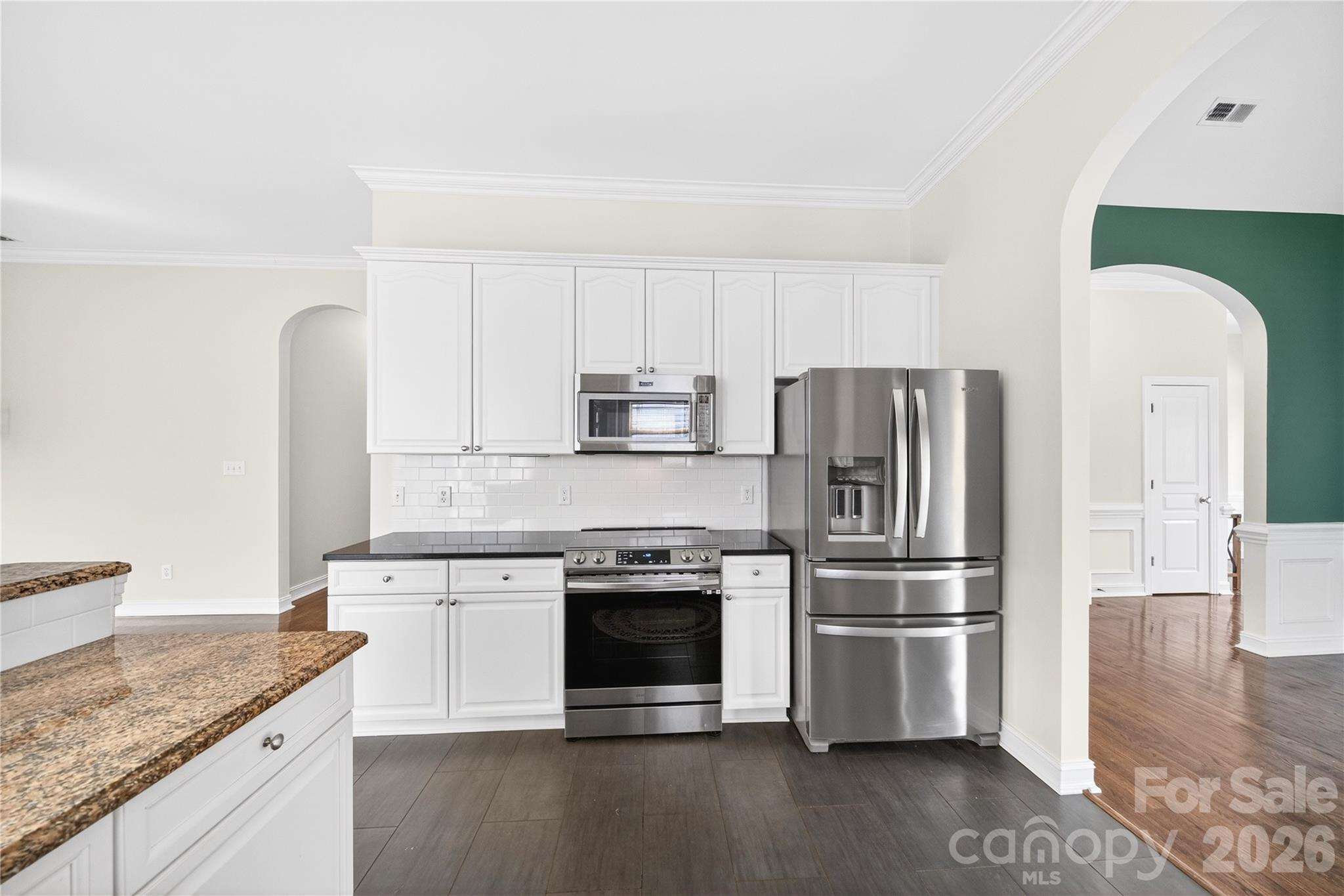 Mckenzie Place - Residential