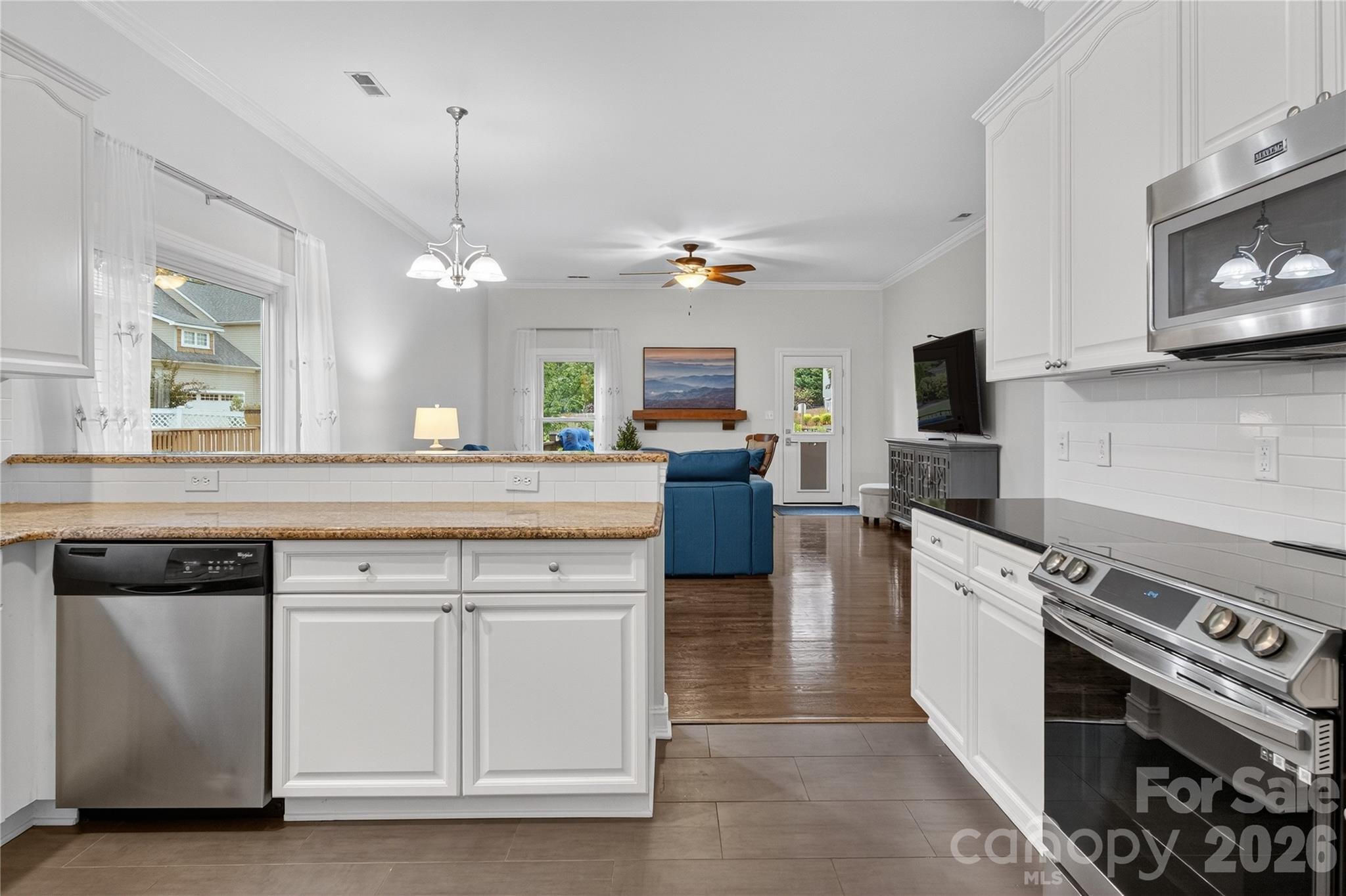 Mckenzie Place - Residential