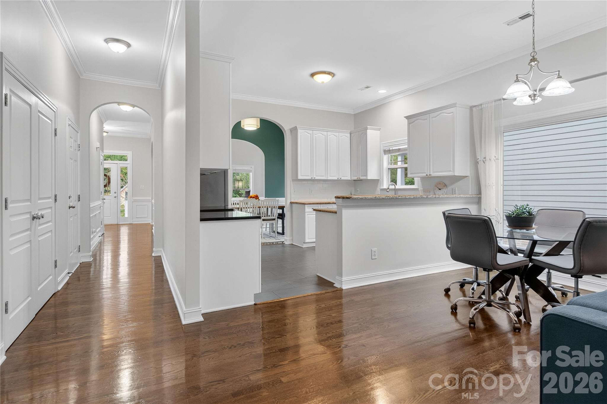 Mckenzie Place - Residential