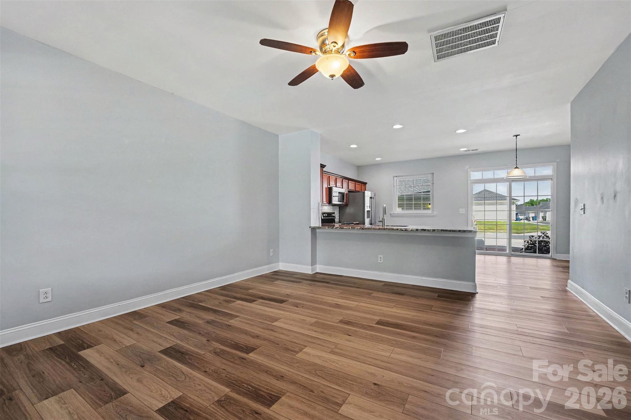 233 E Waterlynn Road B