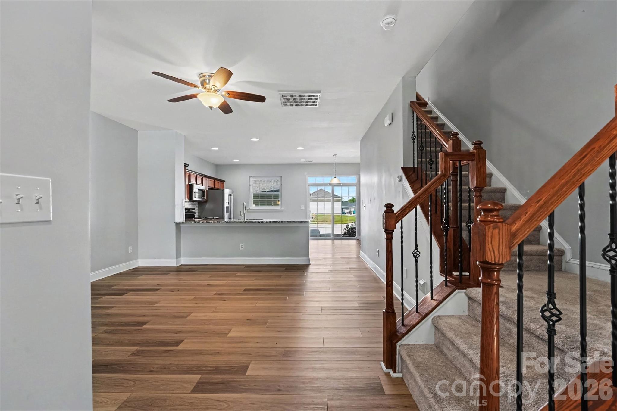 233 E Waterlynn Road B