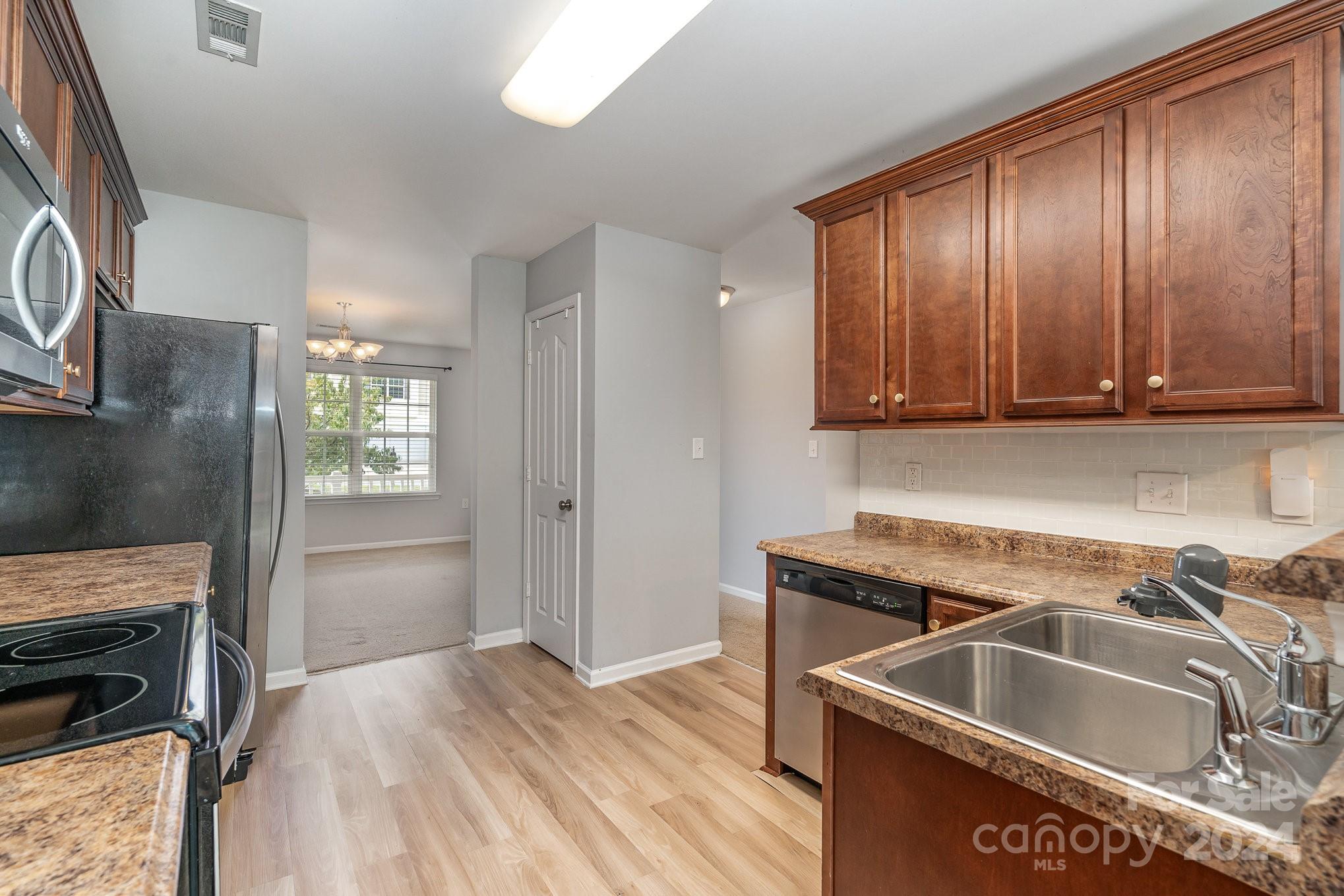 Reid Pointe - Residential