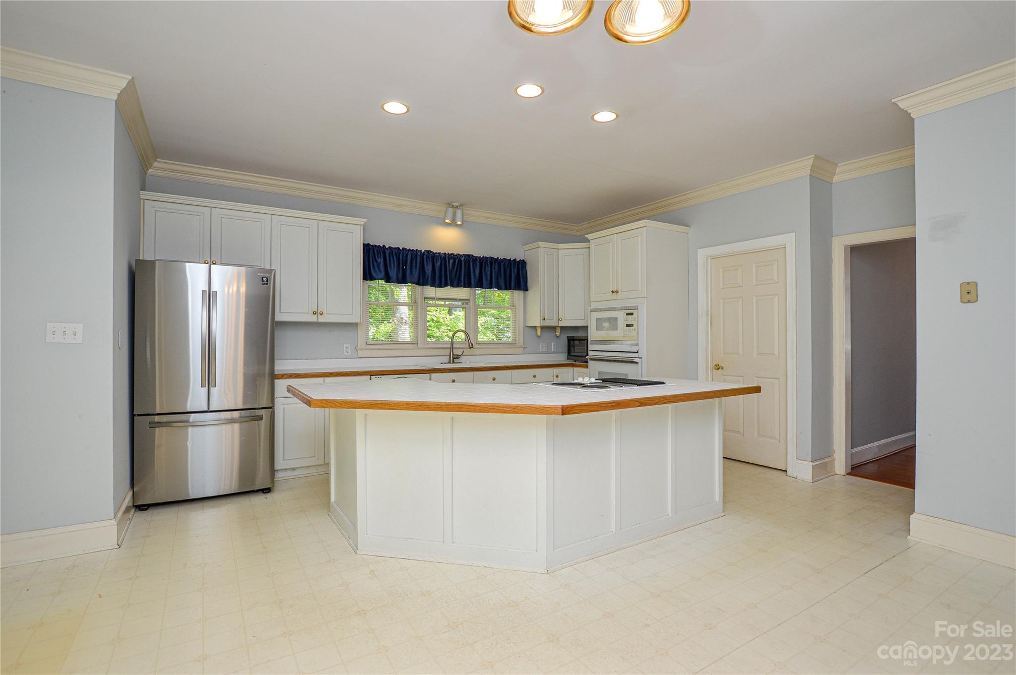 Rawlinson Acres II - Residential