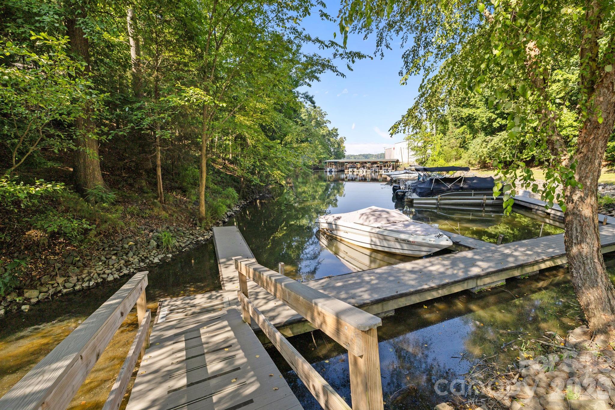 Harbor Club - Residential