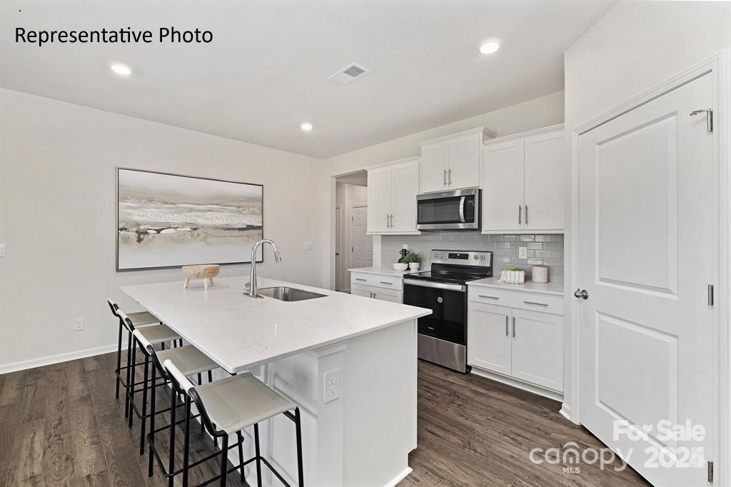 7570 Bainbridge Road