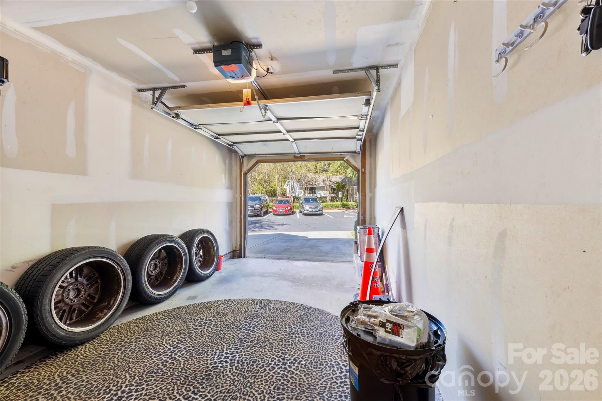 Holly Ridge - Residential