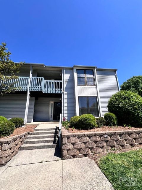 11015 Harrowfield Road Charlotte NC 28226