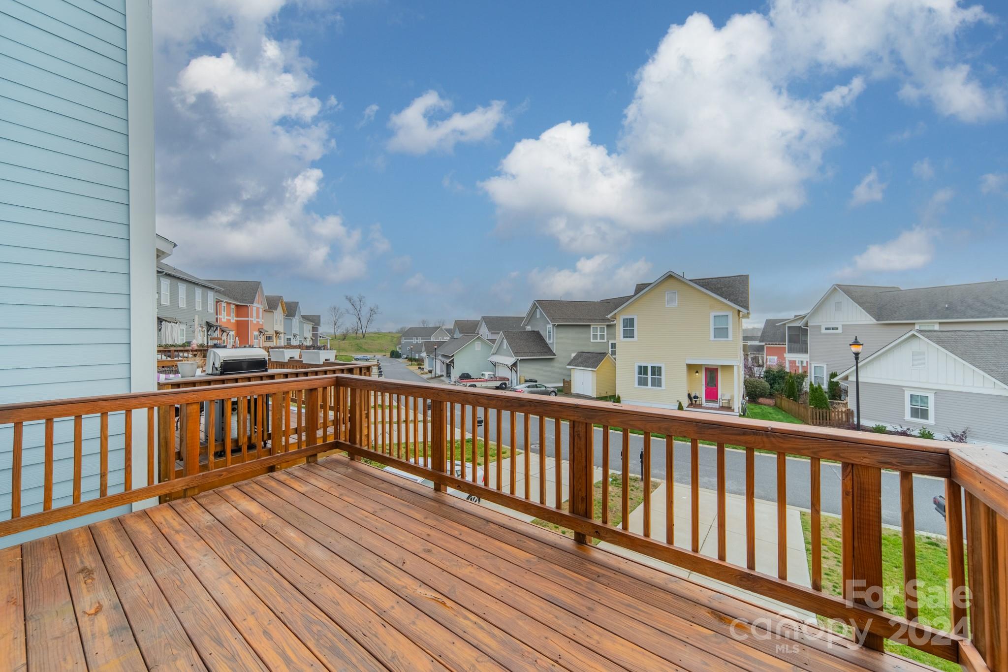 Riverwalk - Residential