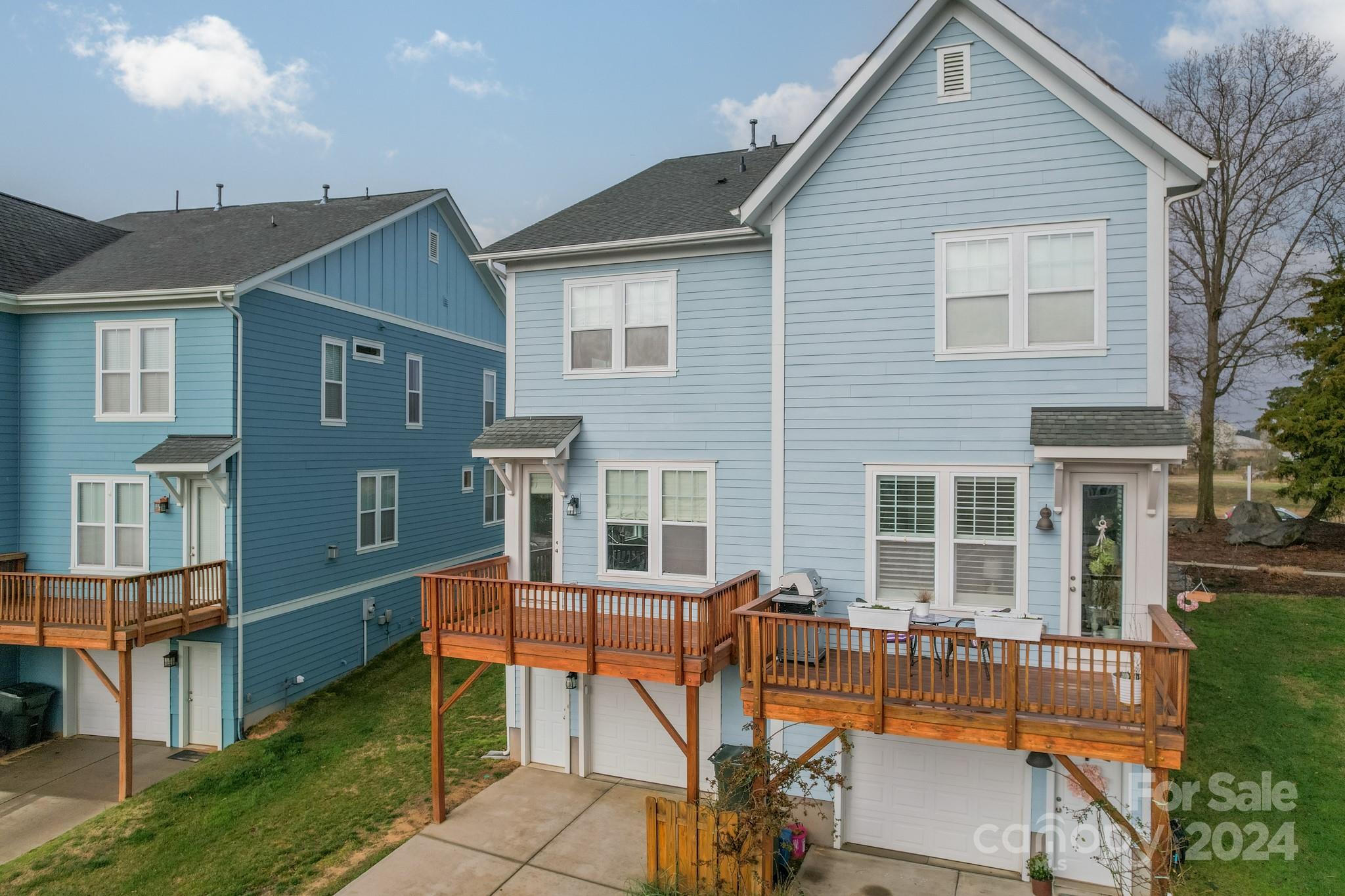 Riverwalk - Residential