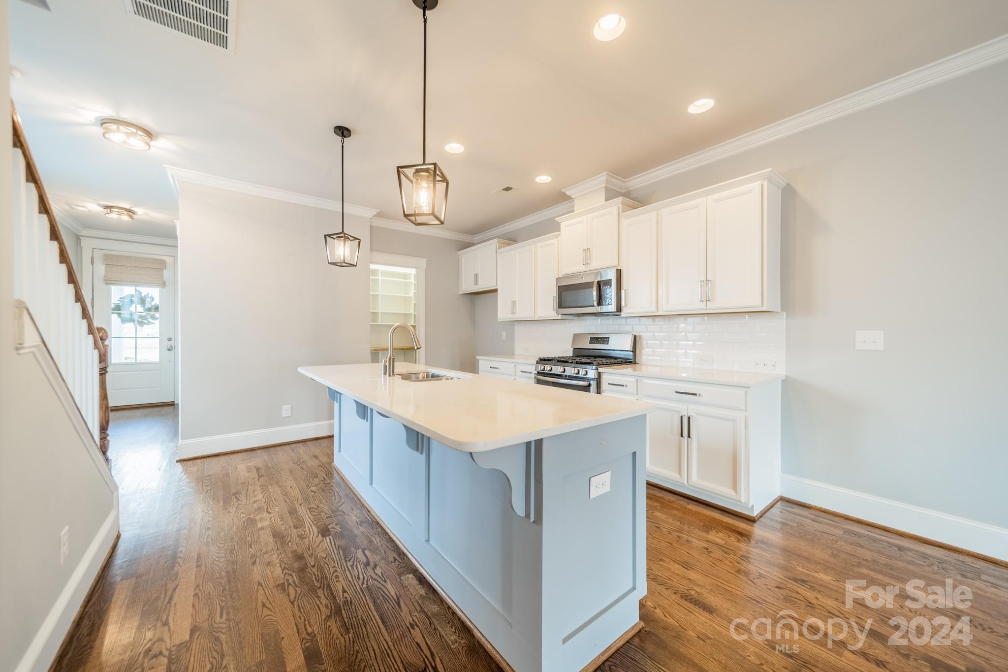 Riverwalk - Residential