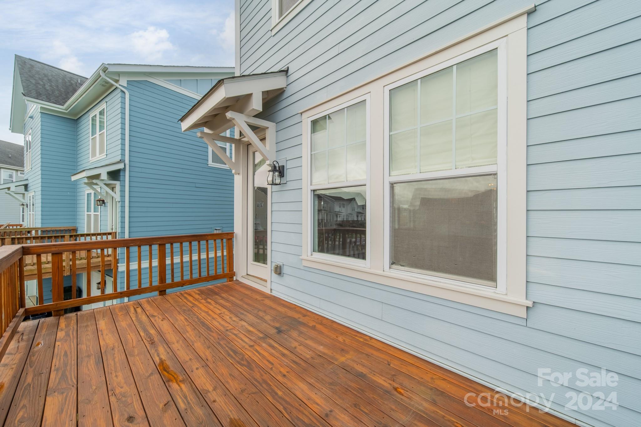 Riverwalk - Residential