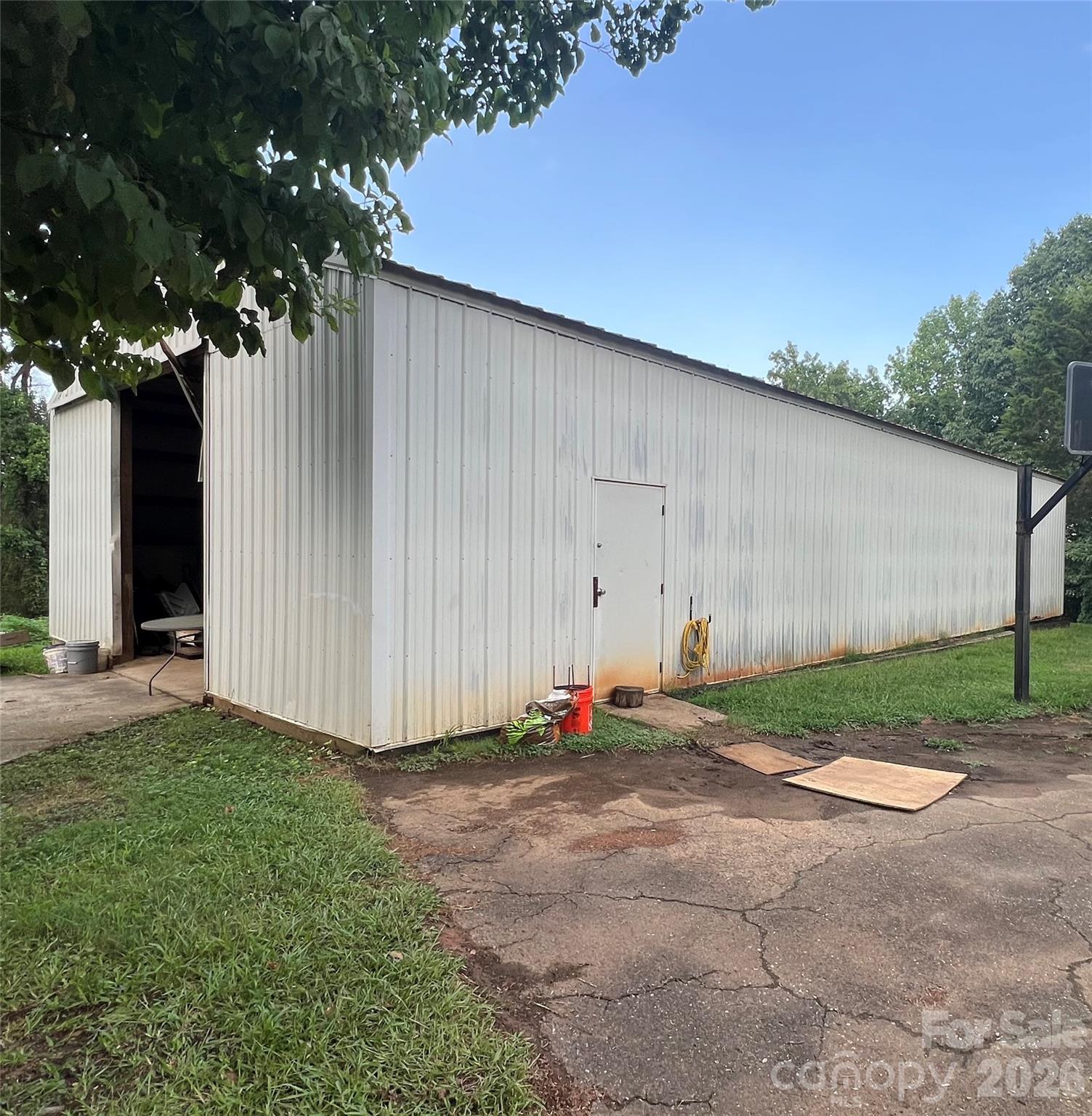 436 E Club Drive