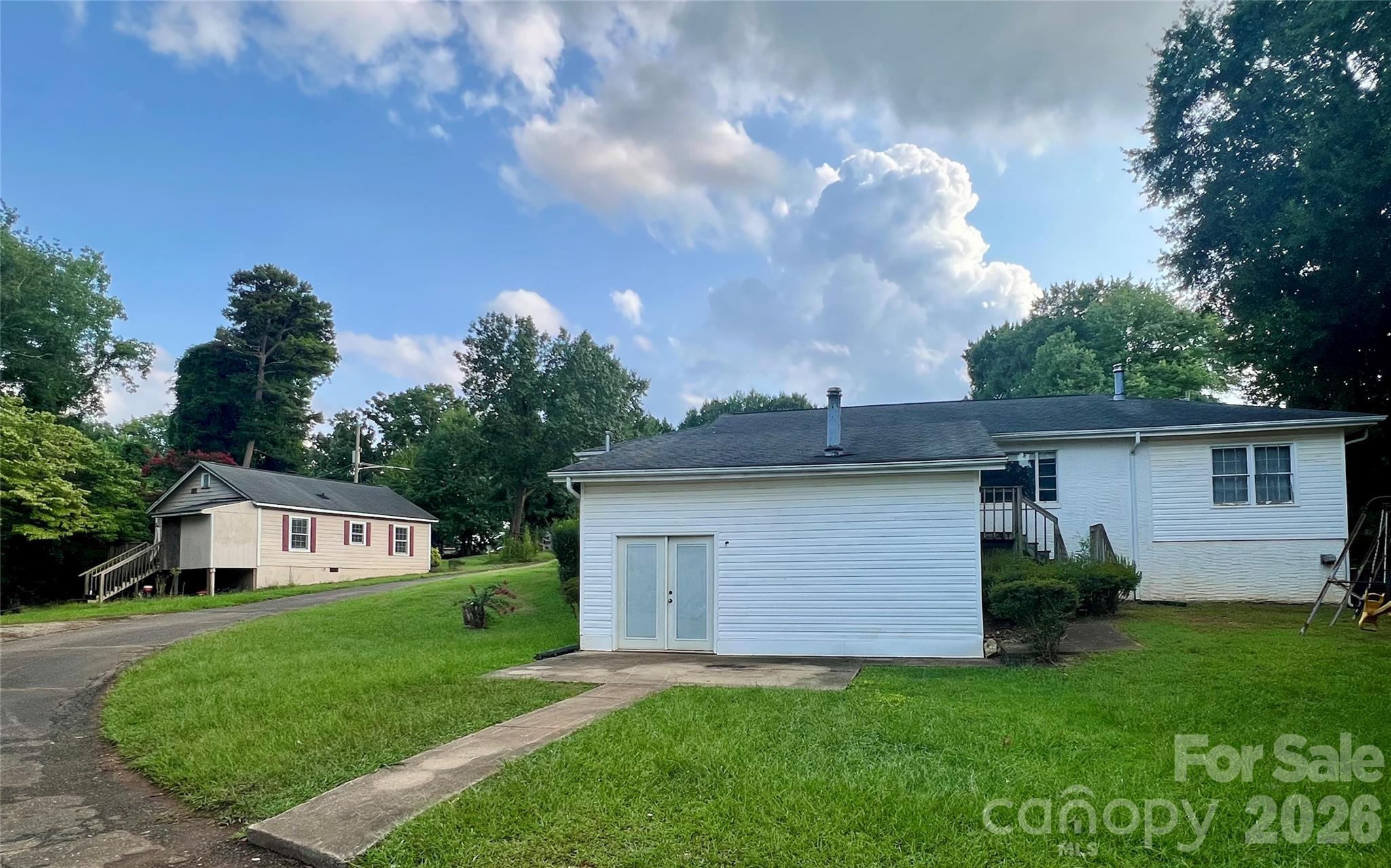 436 E Club Drive