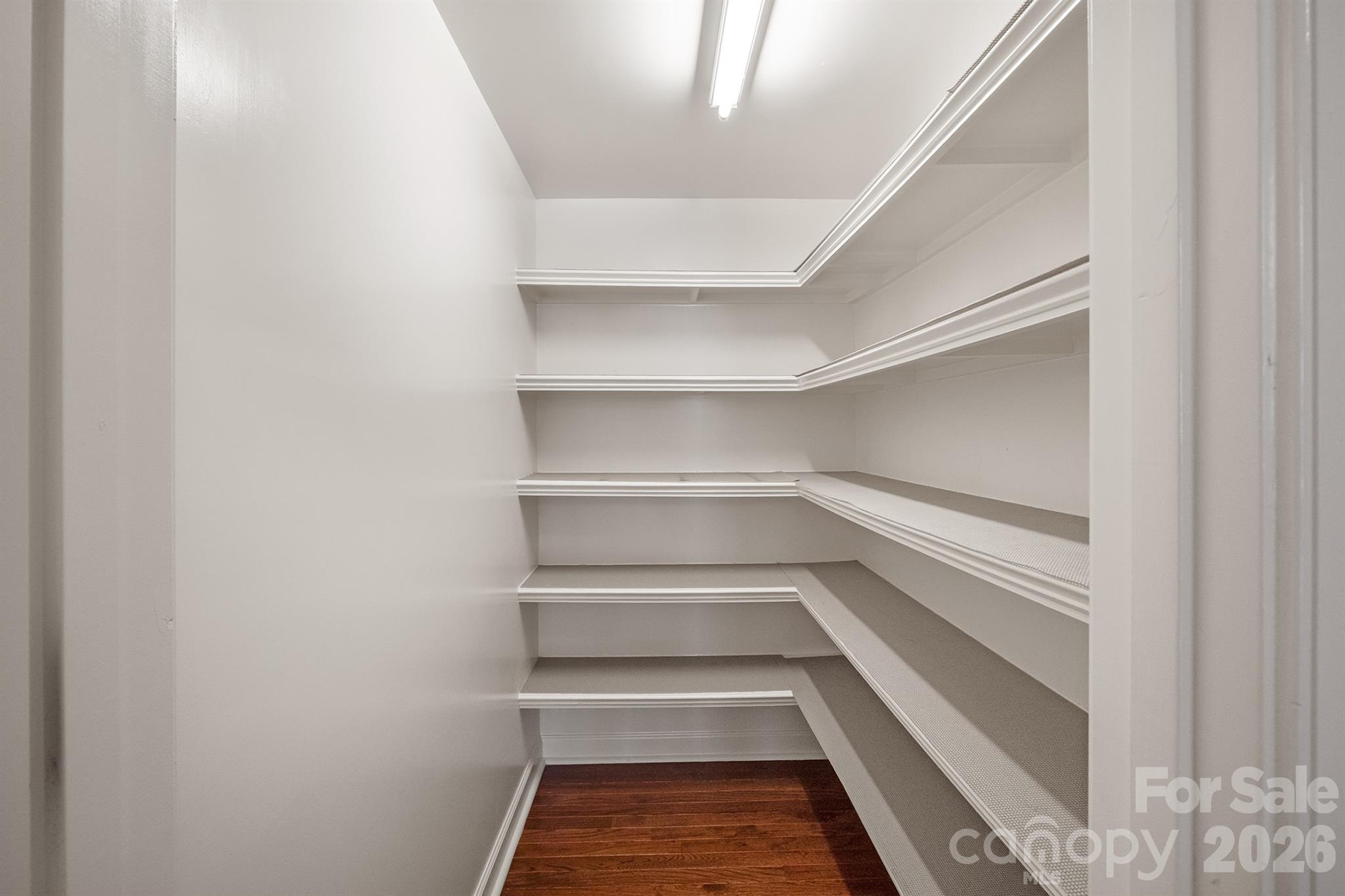 Winding Walk - Residential