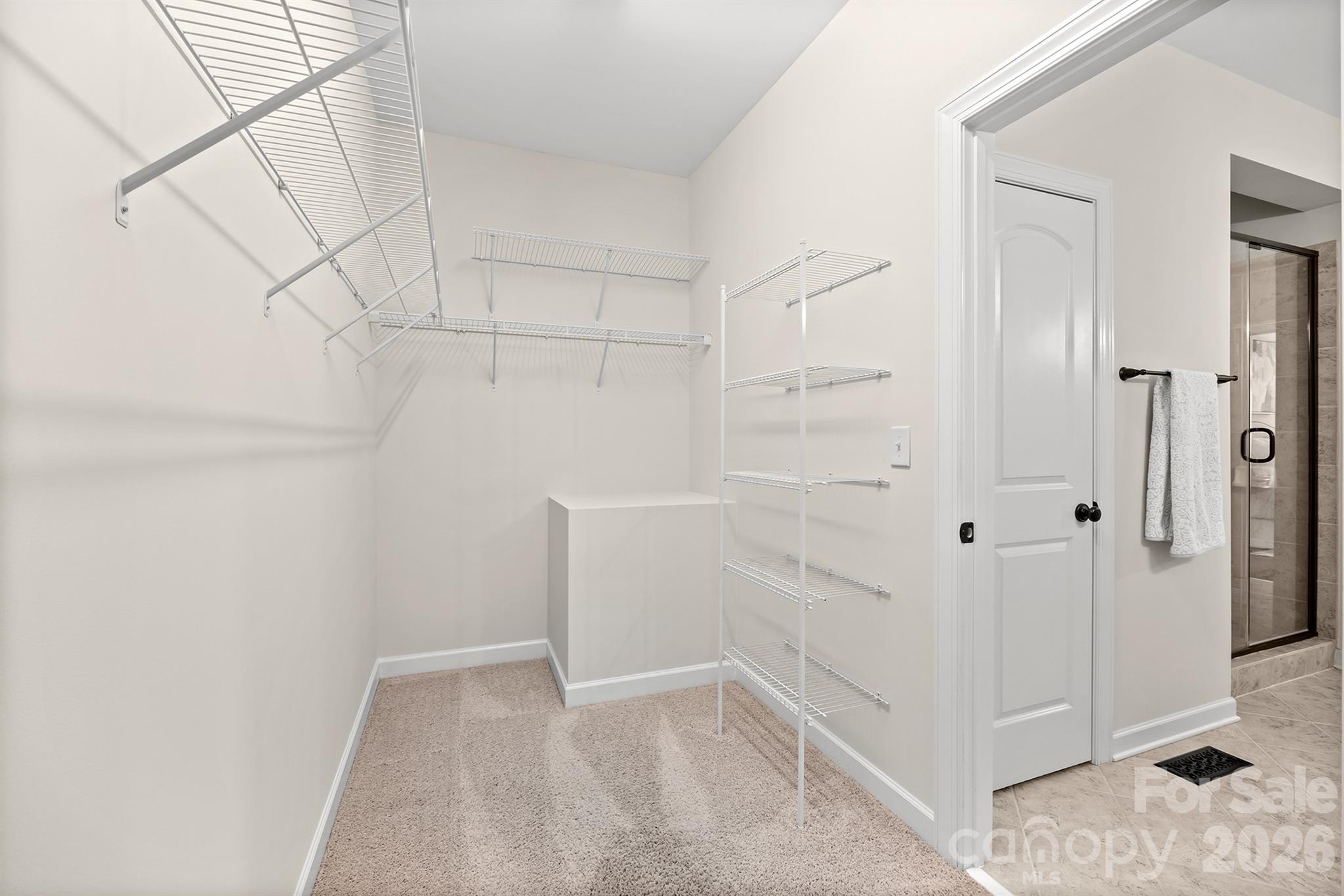 Winding Walk - Residential