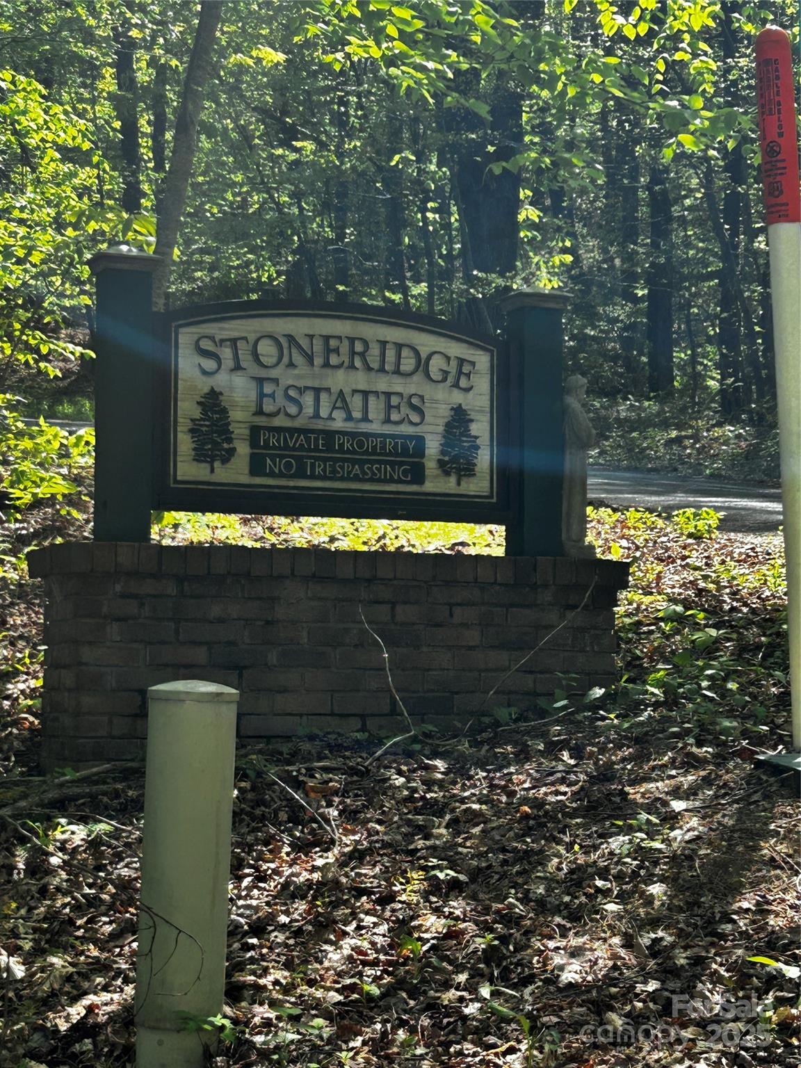 Stone Ridge - Land