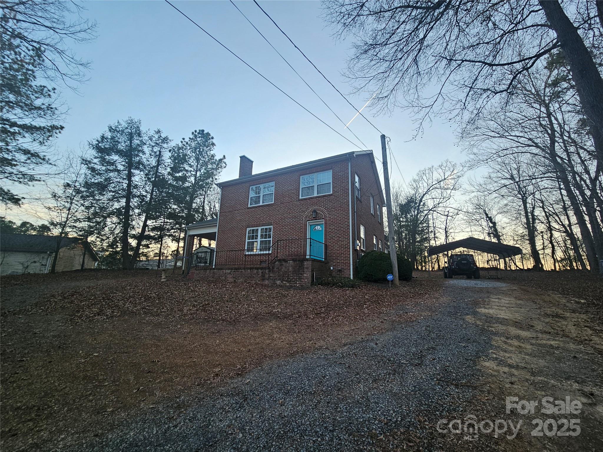 313 Mountain Creek Road