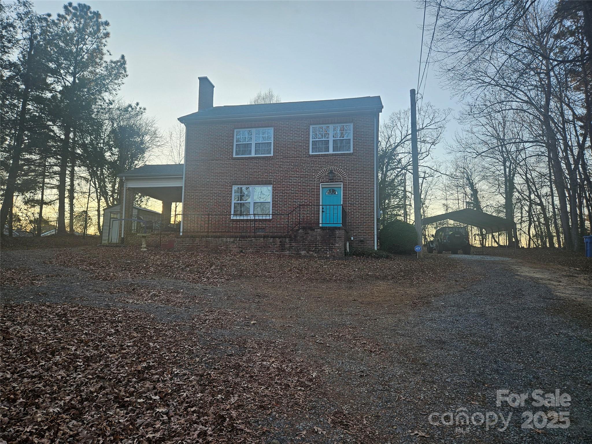 313 Mountain Creek Road