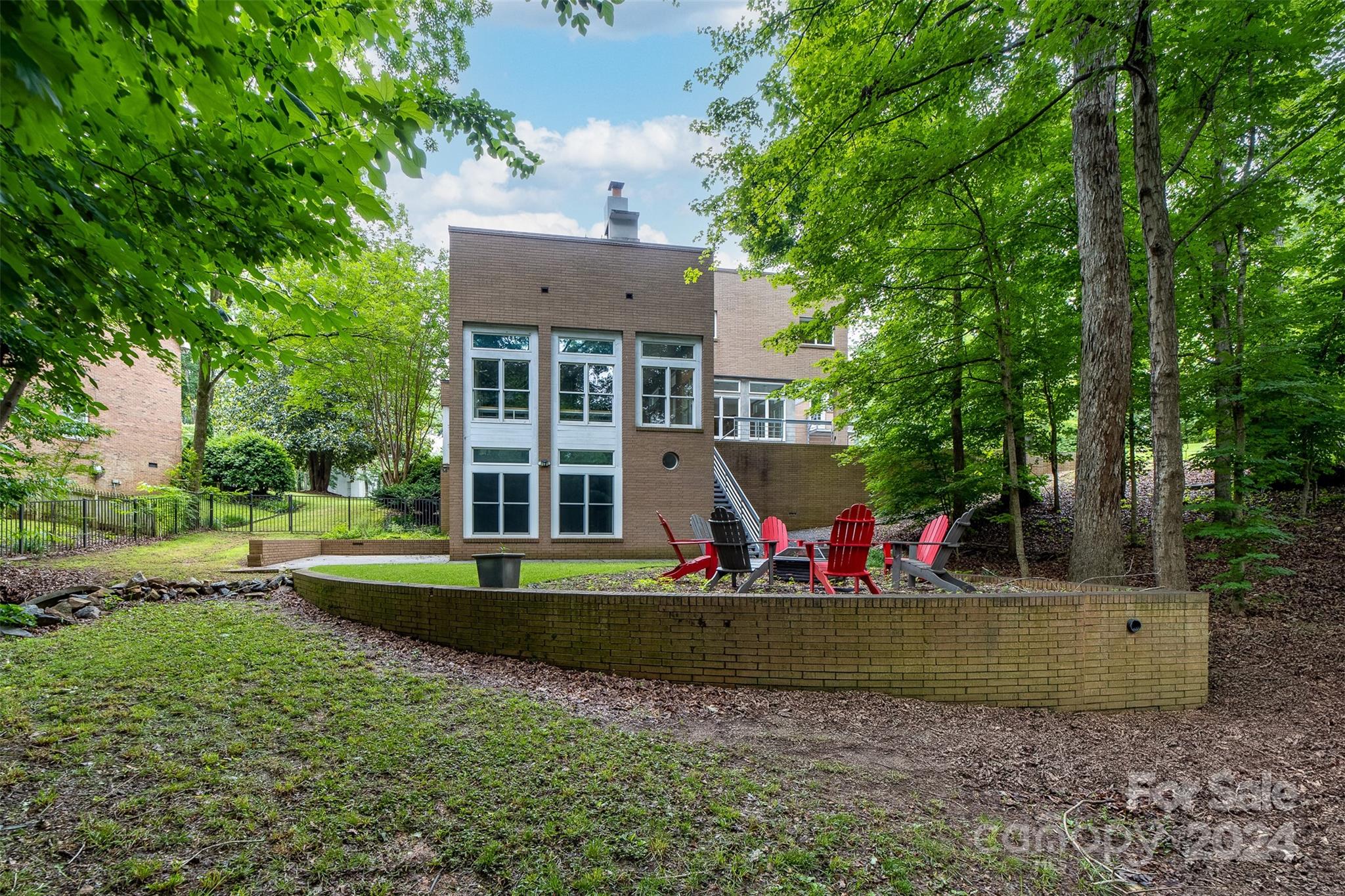 Deering Oaks - Residential