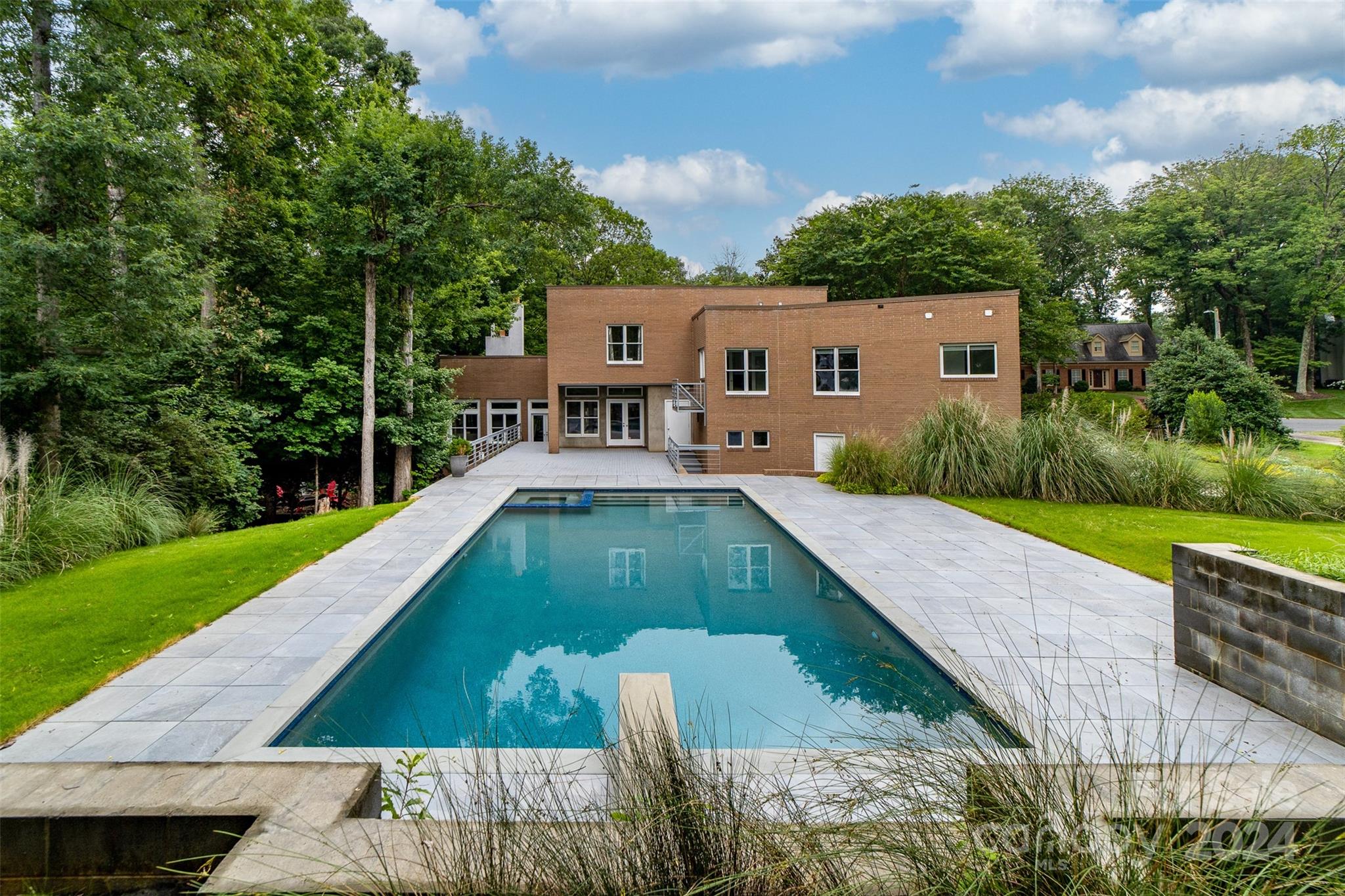 Deering Oaks - Residential