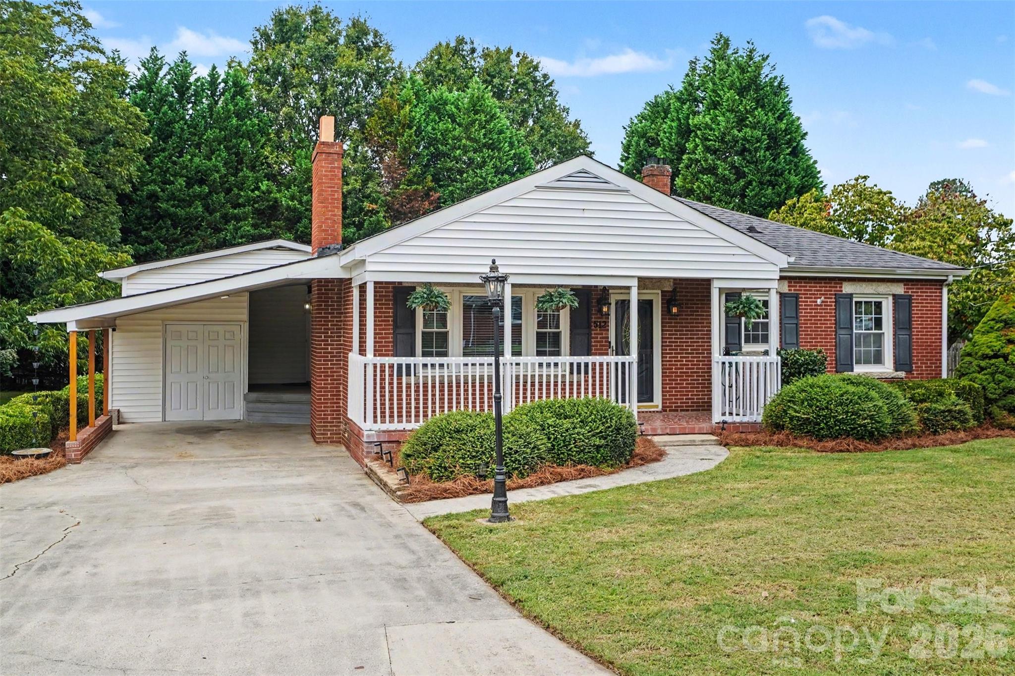 512 Brotherhood Street