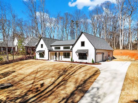 414 Rugby Road Salisbury NC 28144