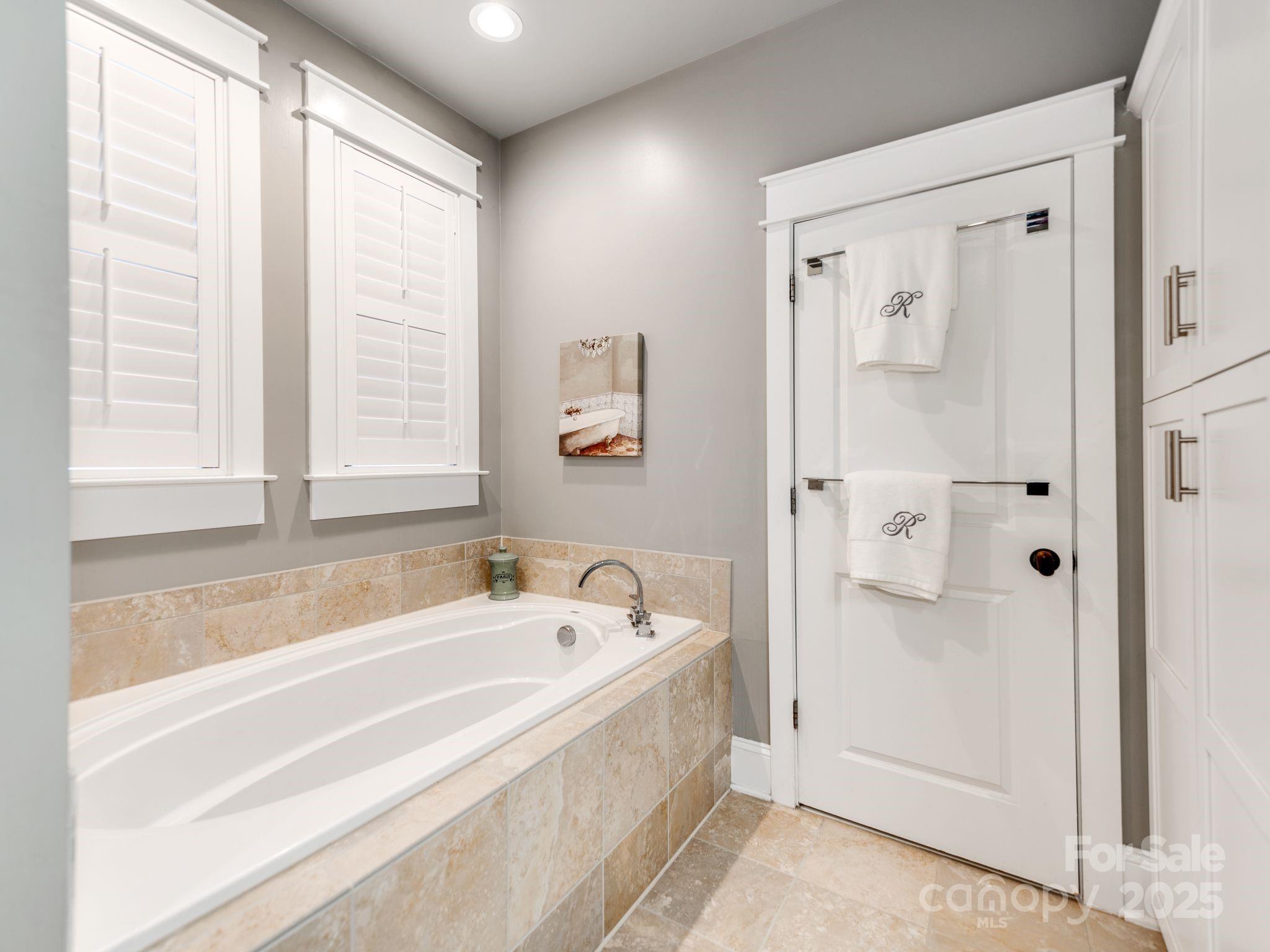 Jetton Cove - Residential