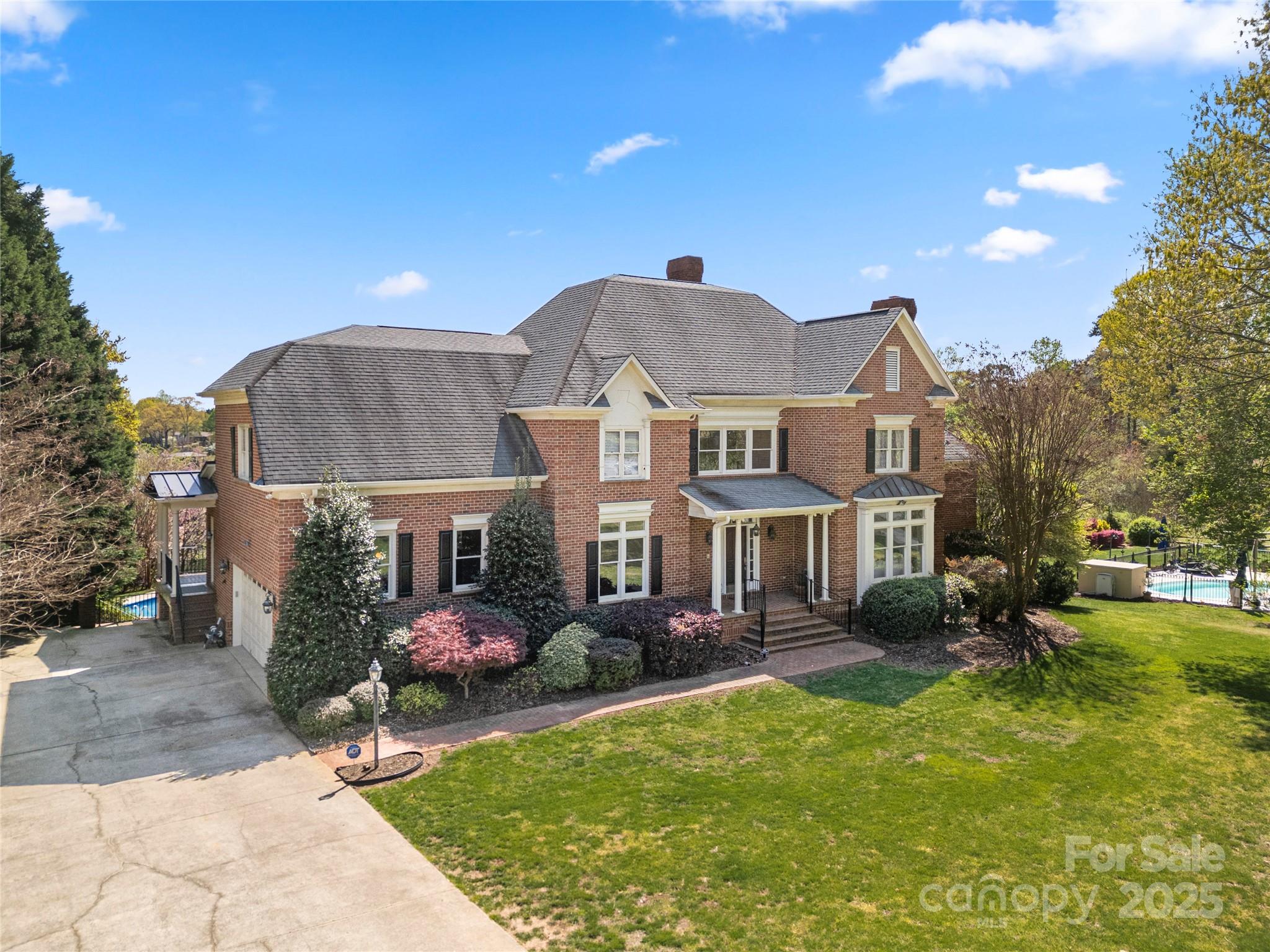 7980 Bradford Lane