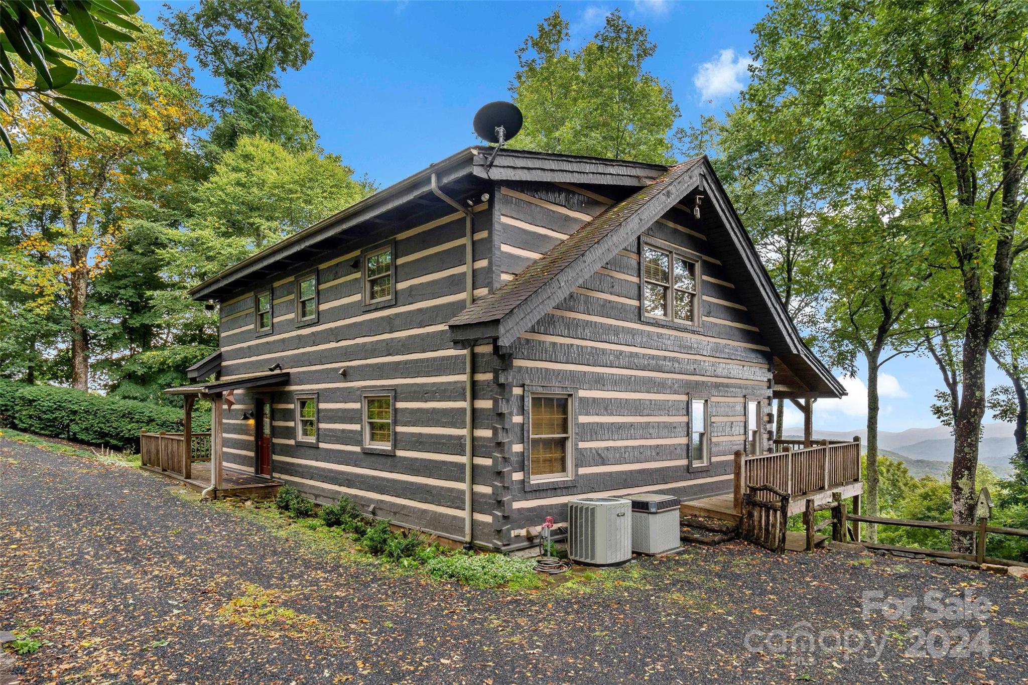 Humpback Mountain - Residential