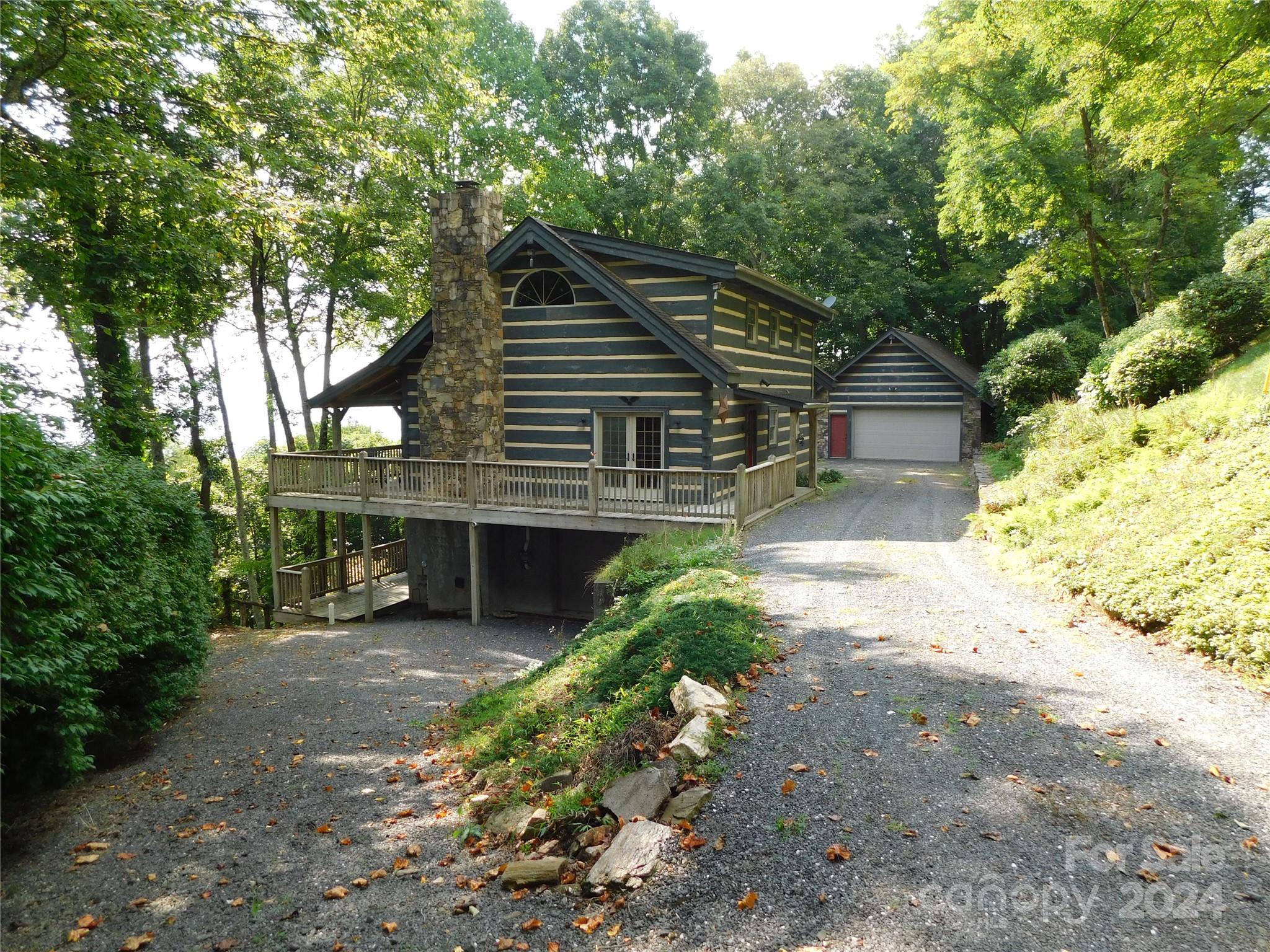 Humpback Mountain - Residential