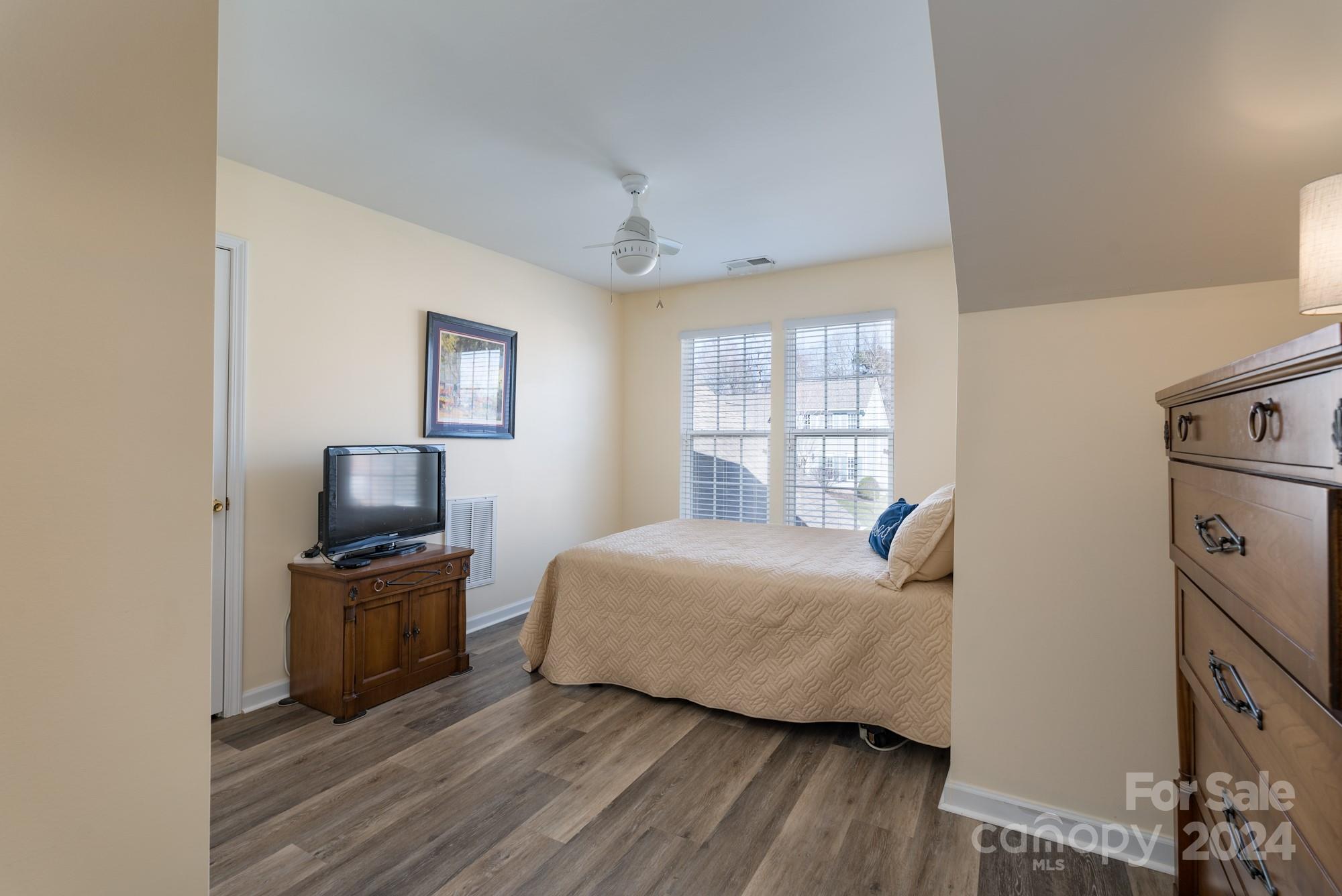 Autumn Cove At Lake Wylie - Residential