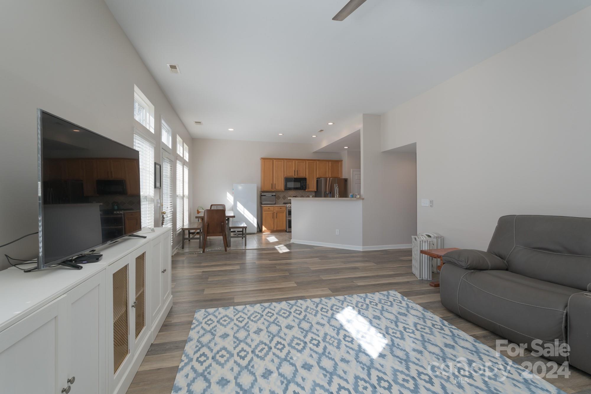 Autumn Cove At Lake Wylie - Residential