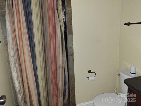 Asheville, North Carolina 28806, United States, 4 Bedrooms Bedrooms, ,2 BathroomsBathrooms,Residential,Active,186498