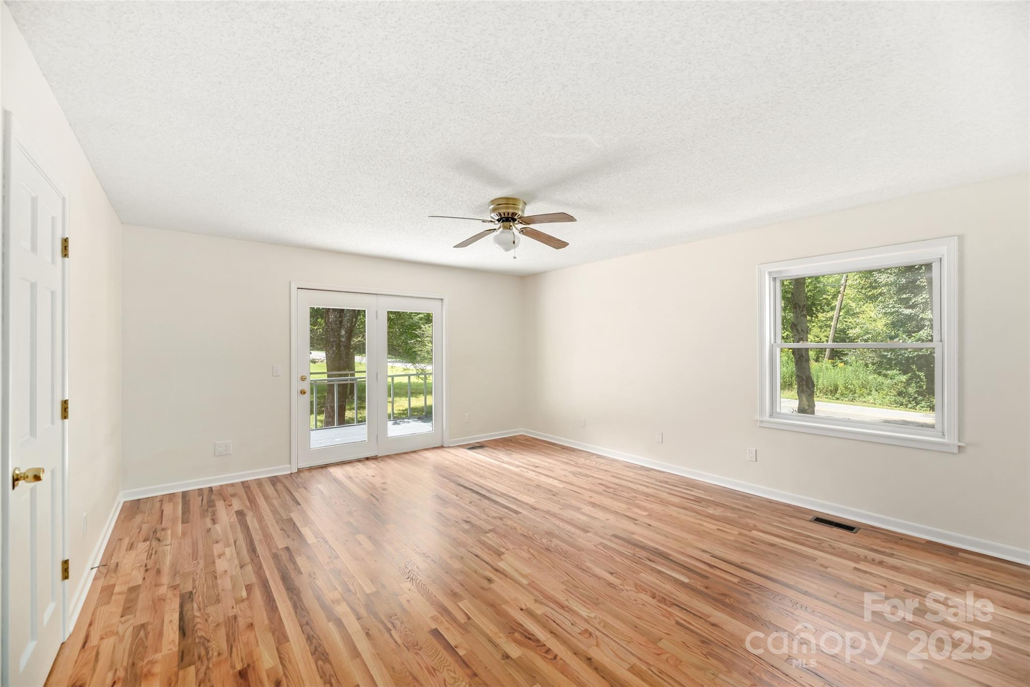 Meadow Creek Settlement - Residential