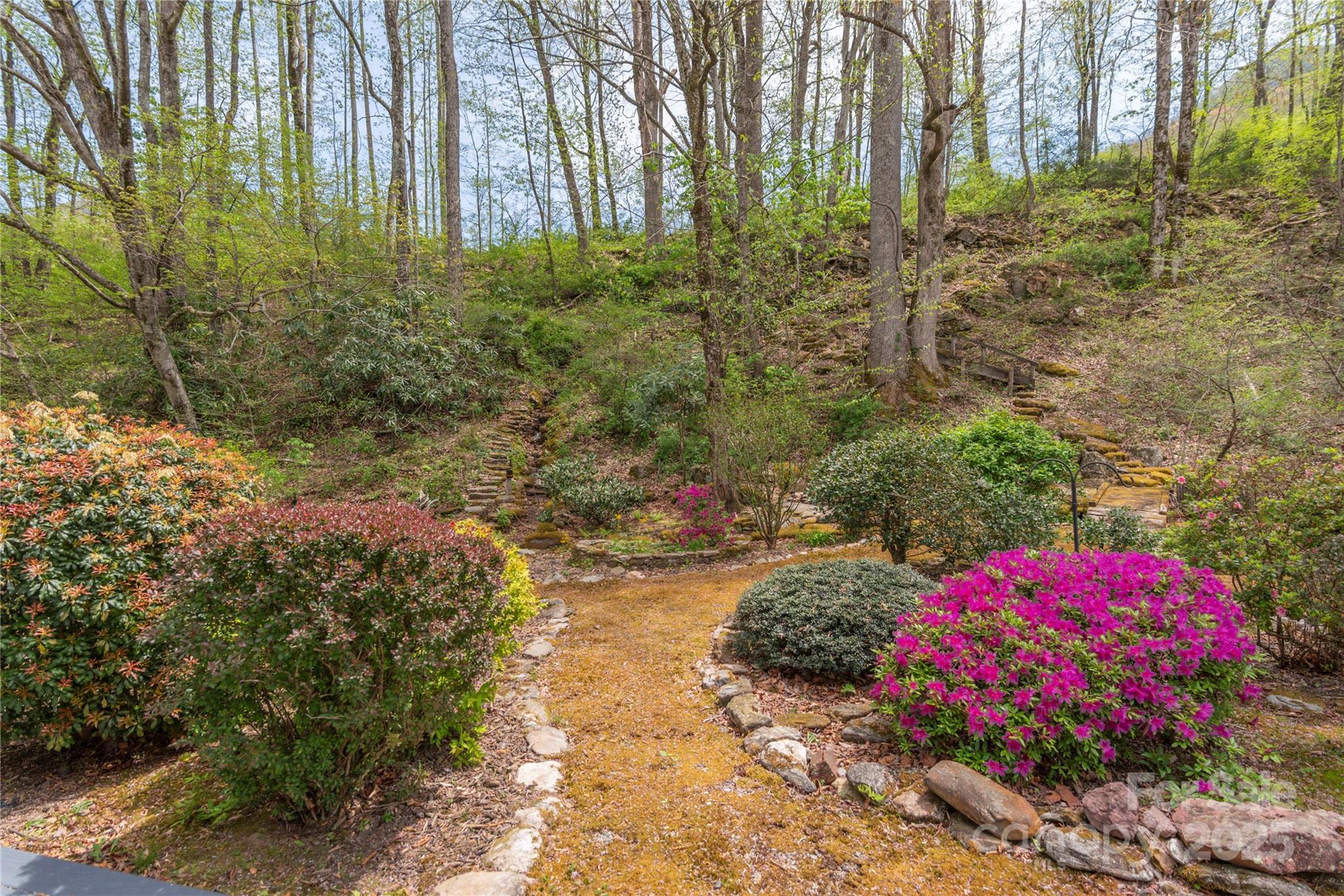 Meadow Creek Settlement - Residential