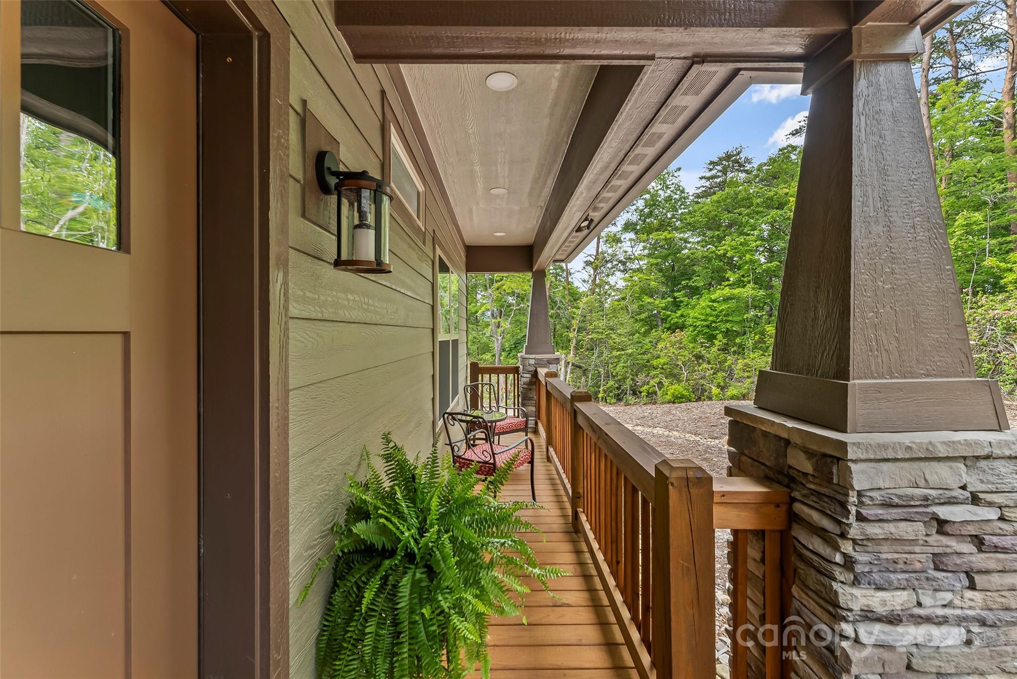 552 High Trail Drive