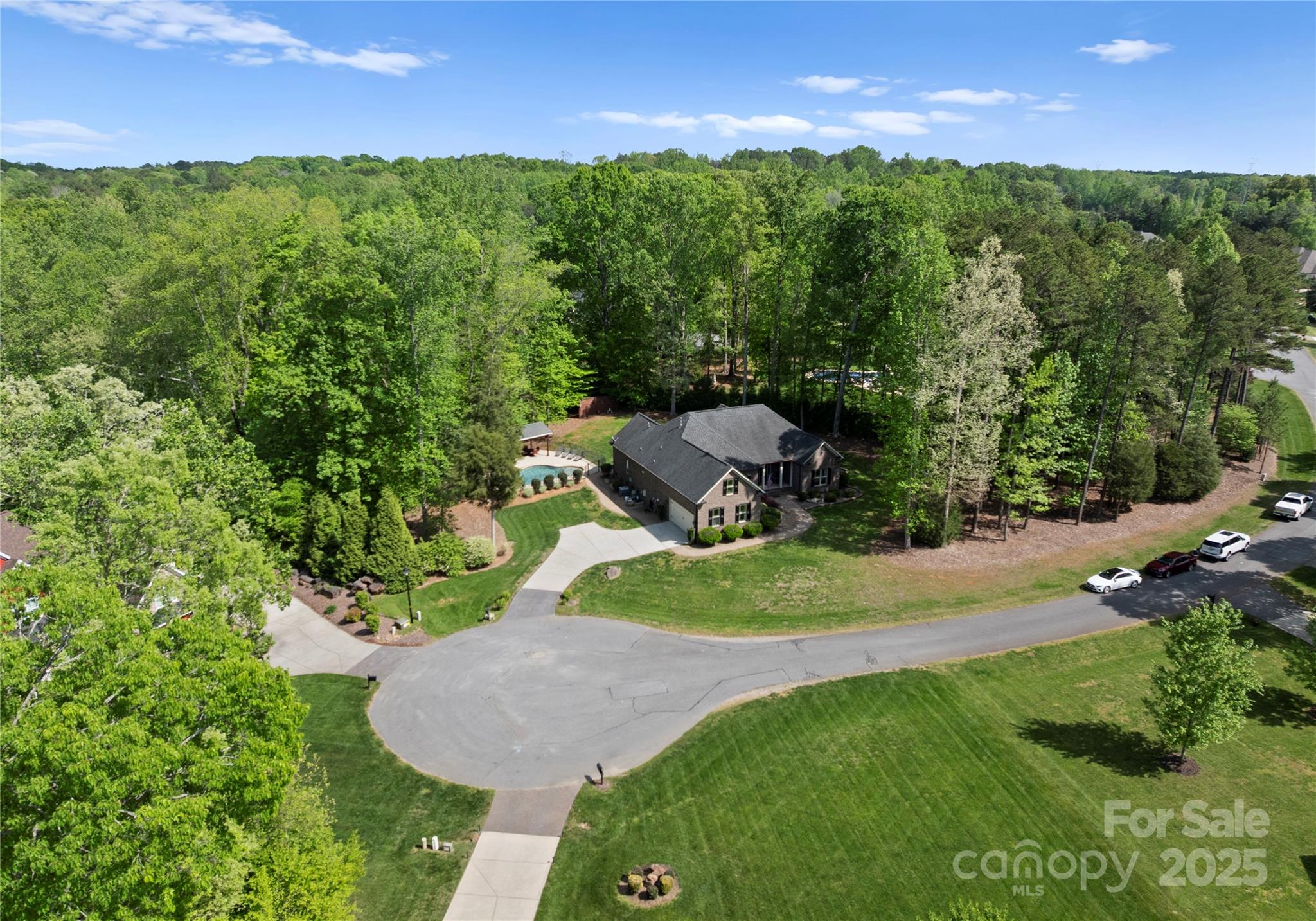860 Arrow Point Lane