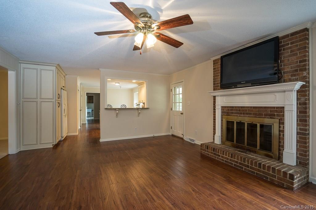 Meadow Lakes - Residential