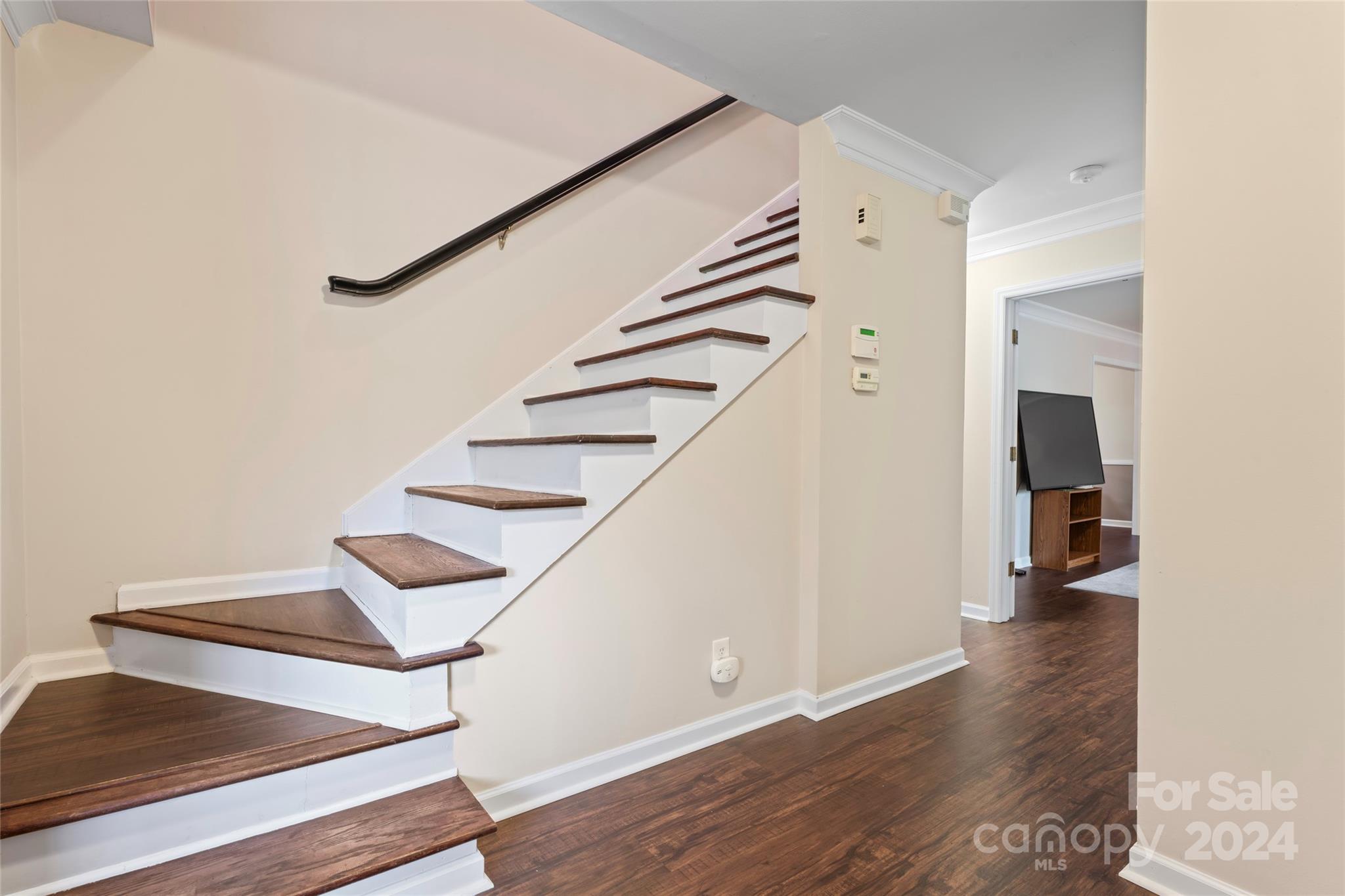 Falconbridge - Residential