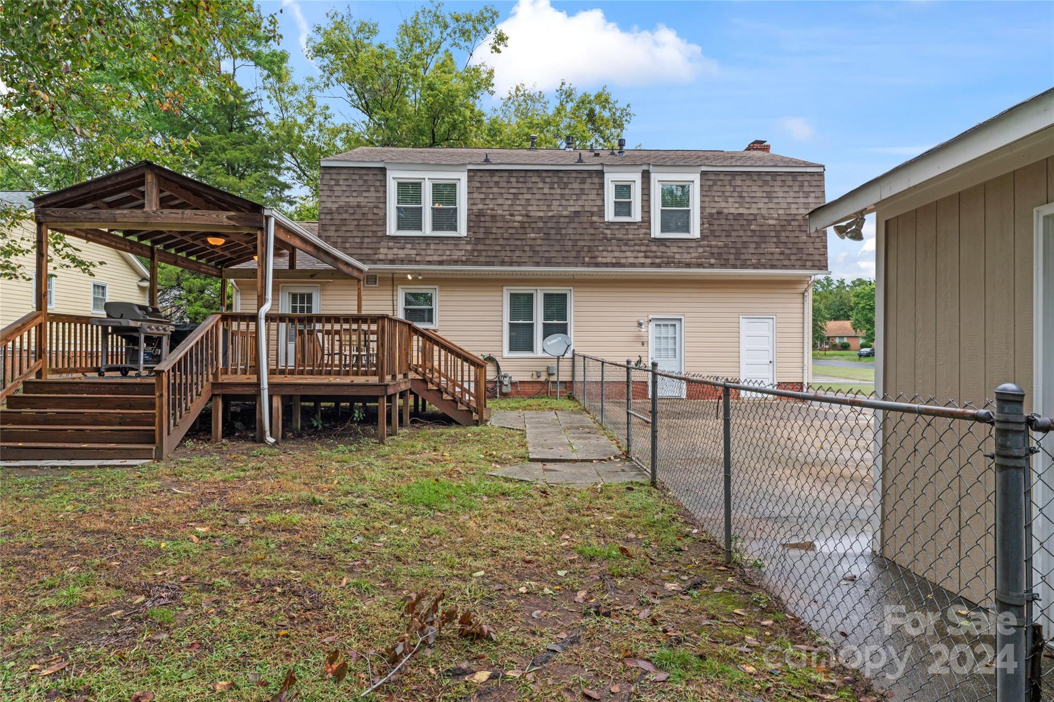 Falconbridge - Residential