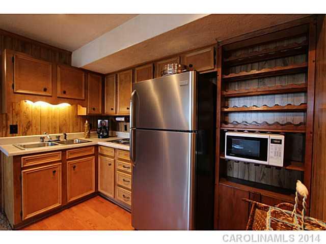 Laurel Cove - Residential