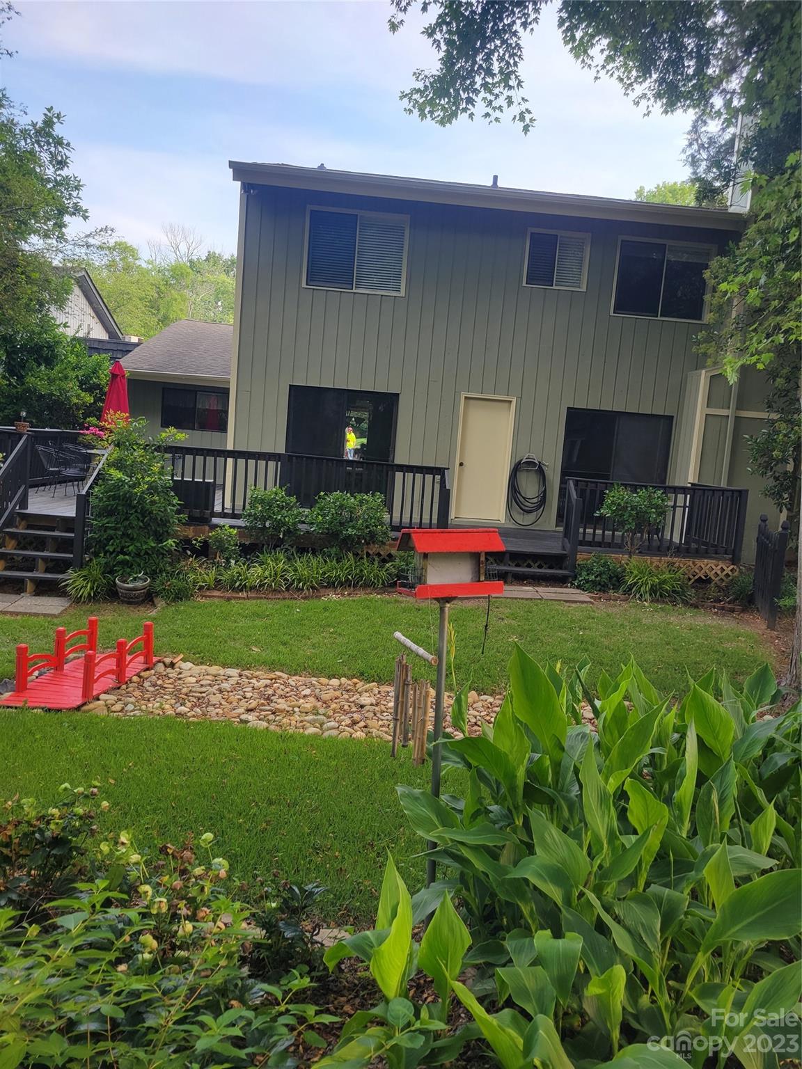 Raintree - Residential