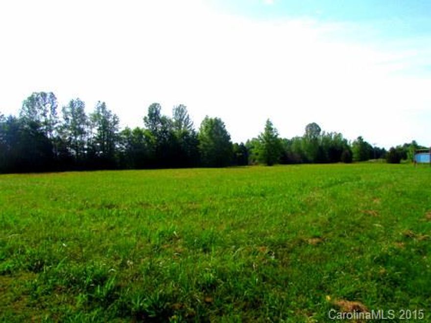 Excellent location! Centrally located between York and Clover on busy Hwy 321. Endless business opportunities abound. Priced at a steal of a price. Zone BD III.