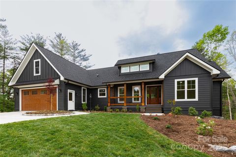Photo of 111 Laura Trace, Hendersonville, NC 28792 (MLS # 4211546)