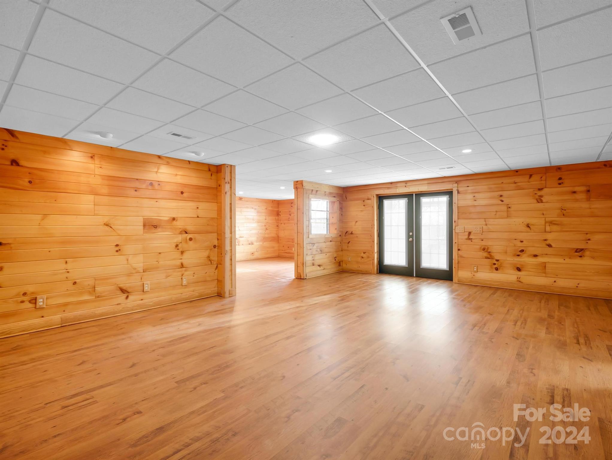 Jericho Woods - Residential